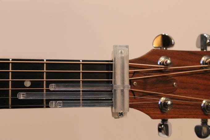 Guitar Now – An Accessory That Teaches You Guitar In Minutes