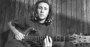 Incubus’ guitarist has a solution to poor live sound on every stage