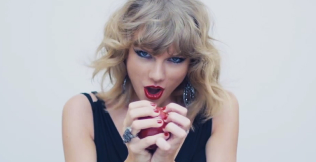 Taylor Swift making fans buy merch for better chance at concert tickets
