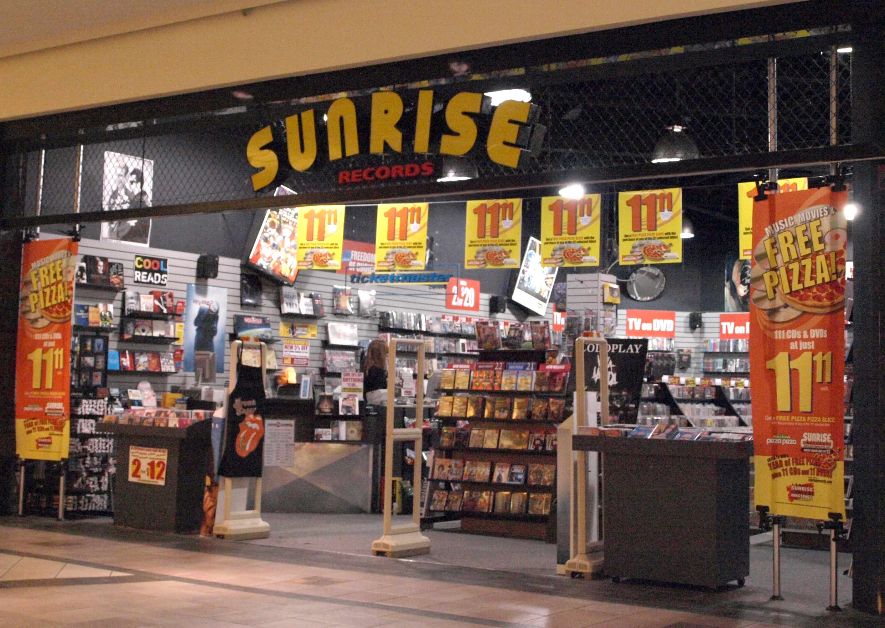 This small Canadian record store grew almost 1000% in 1 year