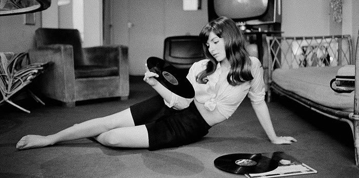 As music goes digital, vinyl records are keeping physical music alive
