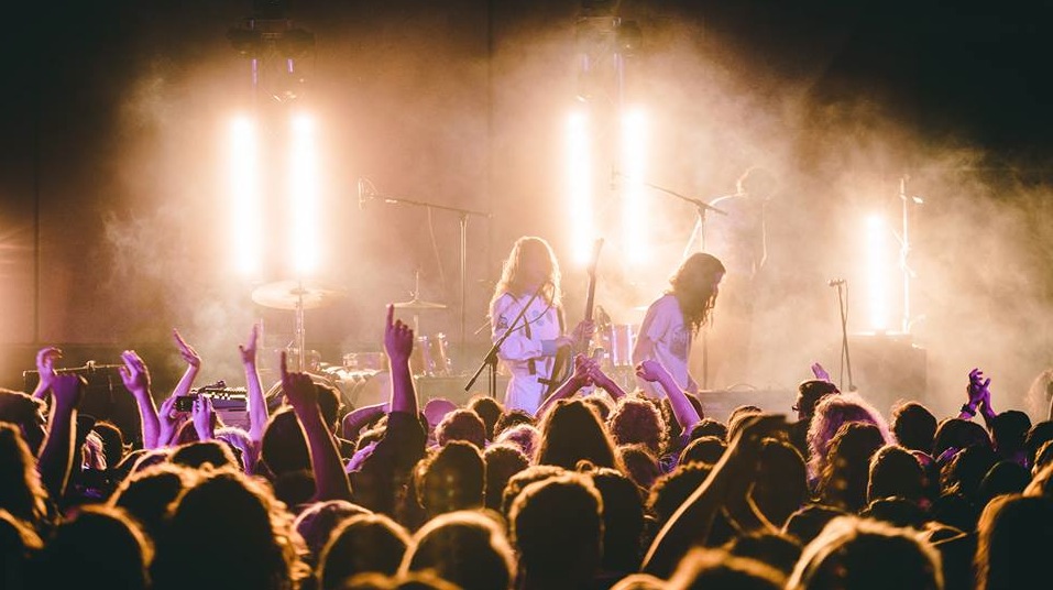 Going to gigs makes you live longer and happier, study finds