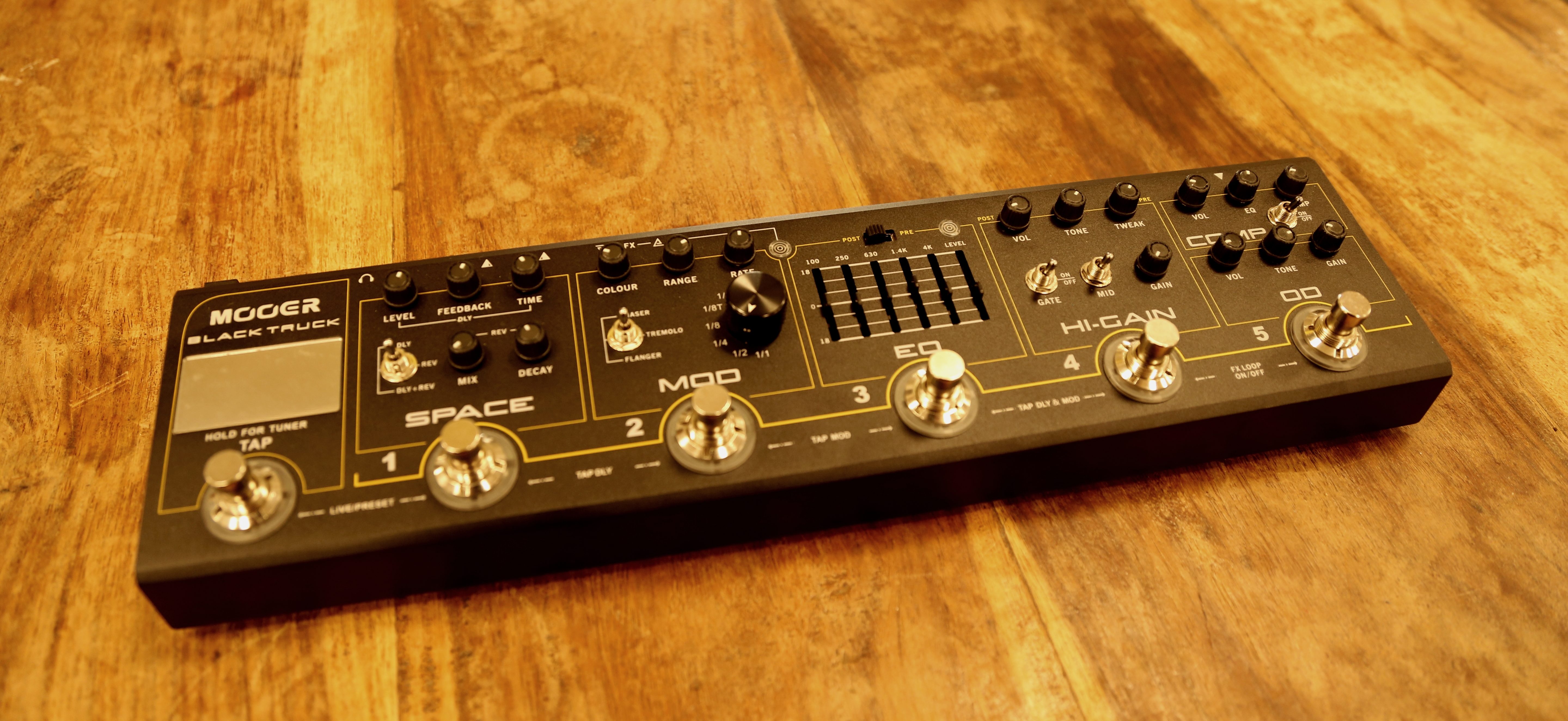 Mooer’s amazing Black Truck offers quality multi-fx in a size you can handle