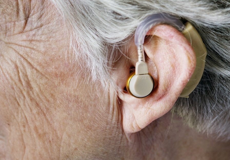 The United Nations want urgent volume guidelines warning 1 billion people risk hearing damage