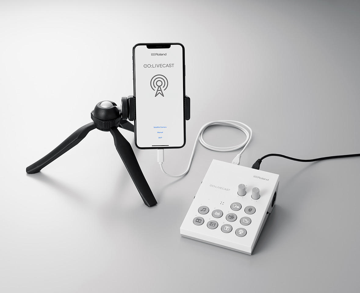 Roland’s new mixing studio is perfect for livestreamers on smartphones