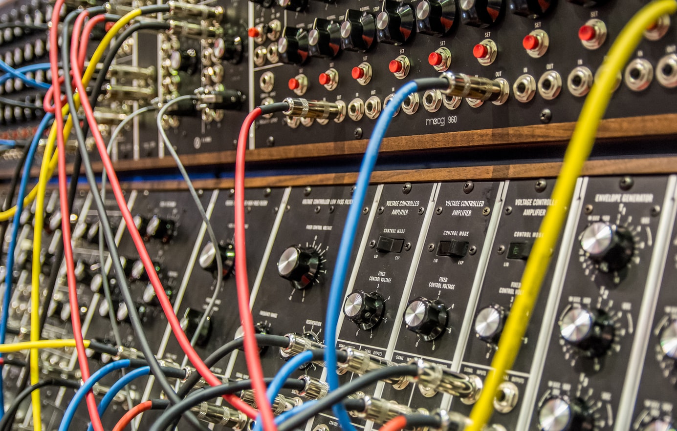 Behringer can now create controllable analogue synth in a single tiny chip