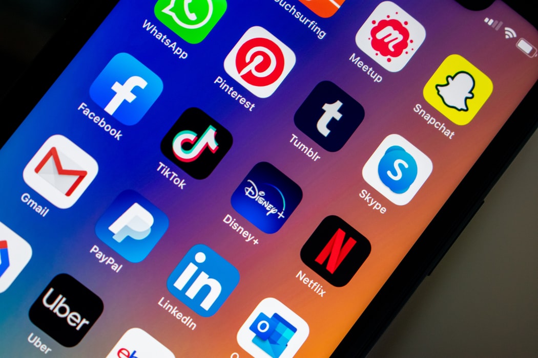 Is TikTok more popular than Instagram now?