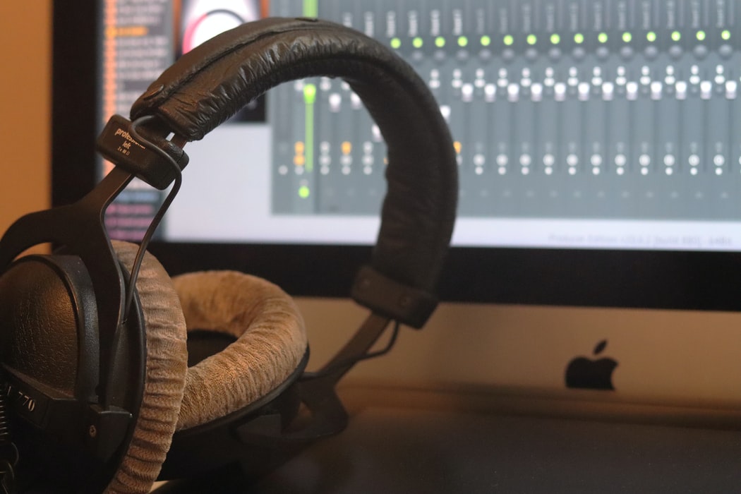 Essential tips for building a music studio at home