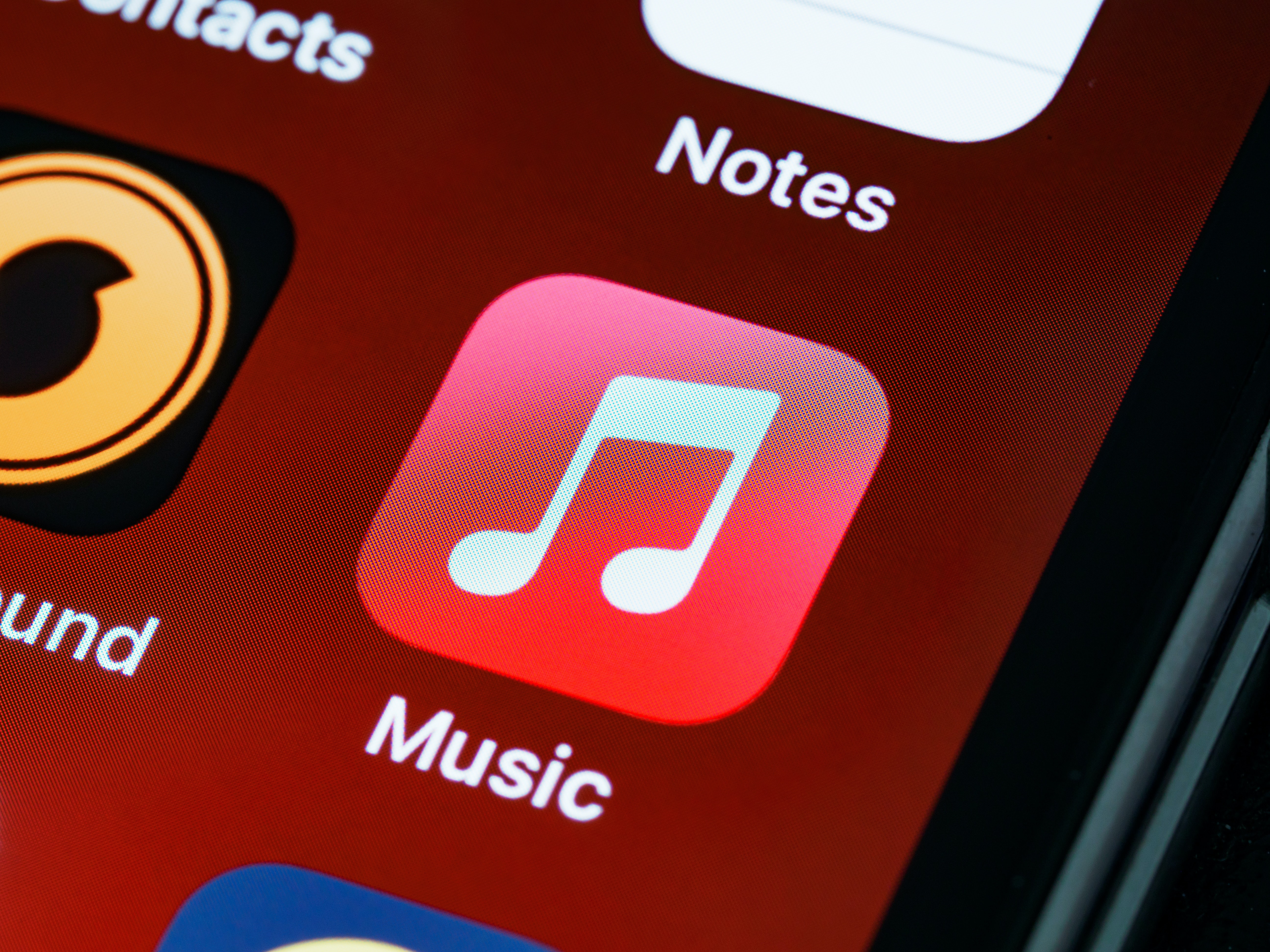 Animated album art comes to Apple Music