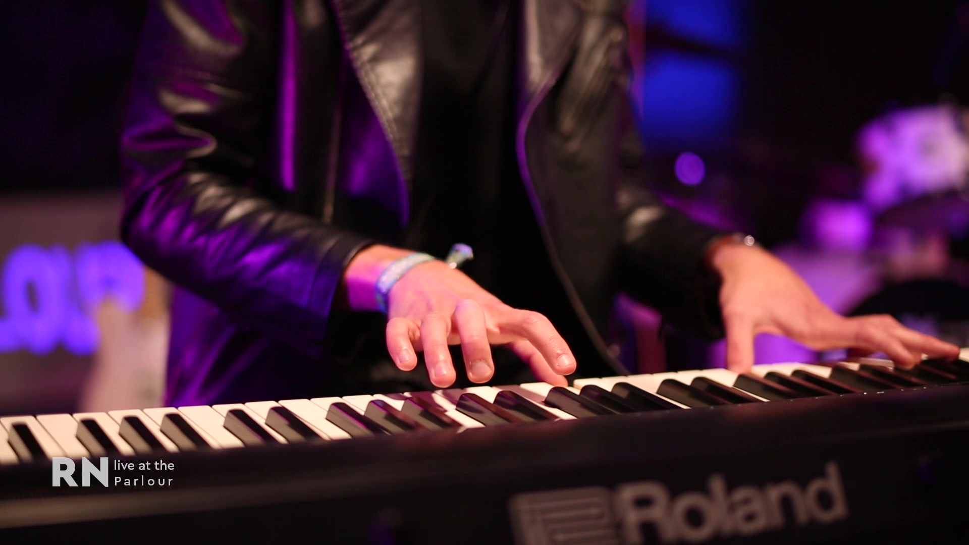 5 ways to hook listeners with a great song intro