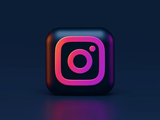 Instagram further tightens rules for reposted content