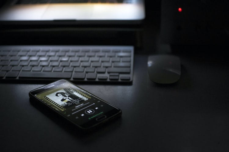The music industry fought against streaming exclusives, now Spotify and Apple Music are exploring them again