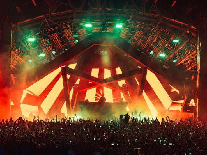 Calvin Harris to perform his first-ever virtual show on  TikTok