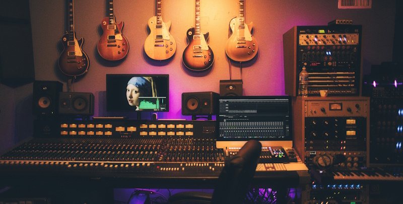 Free Music Production for Beginners: The Ultimate Guide