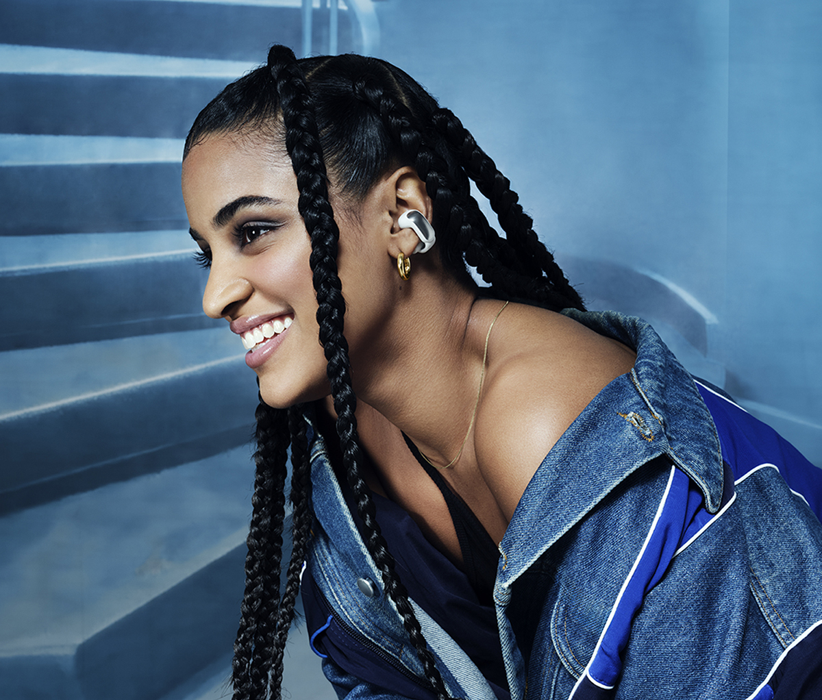 Bose Ultra Open Earbuds are a new take on headphones