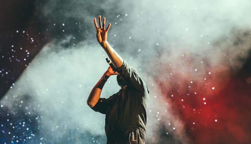 US recorded music industry booms in streaming sales