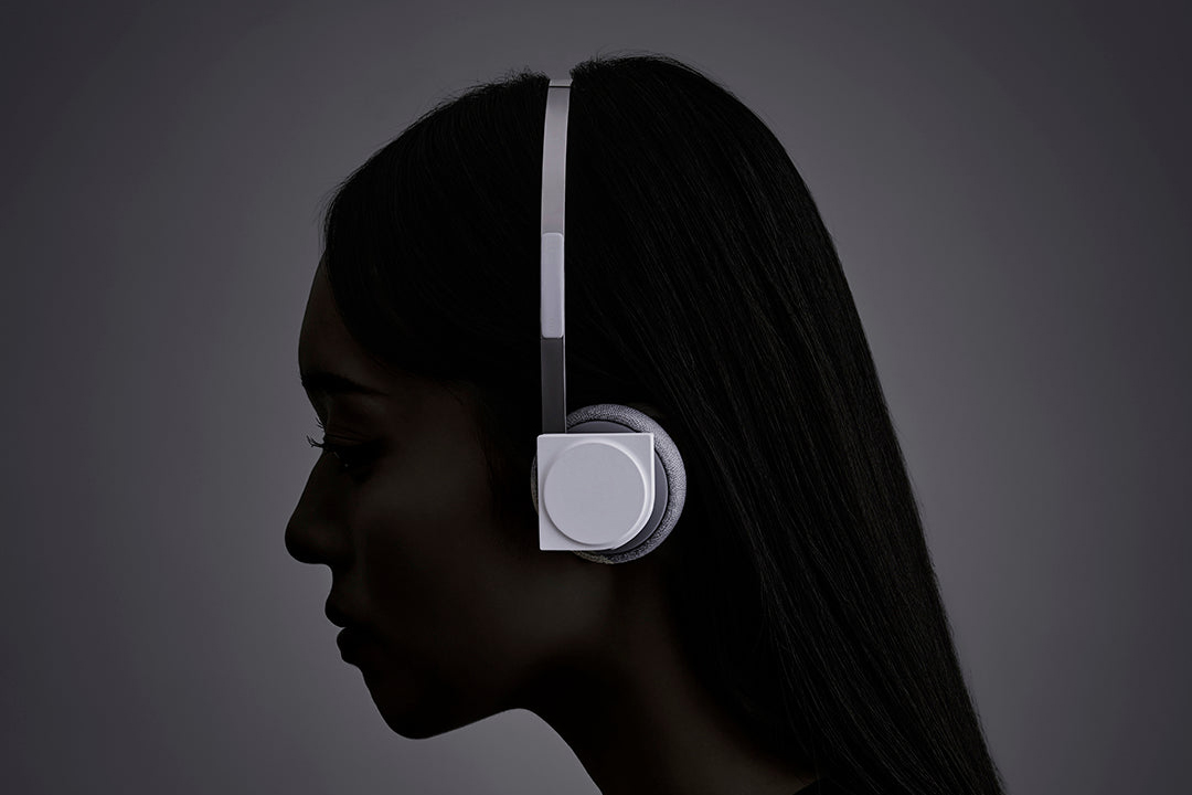 km5 Hp1 – retro headphones with modern convenience