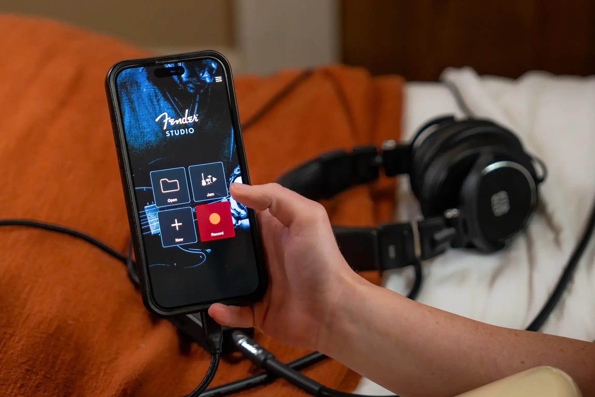 Fender launches new music-making app ‘Fender Studio’