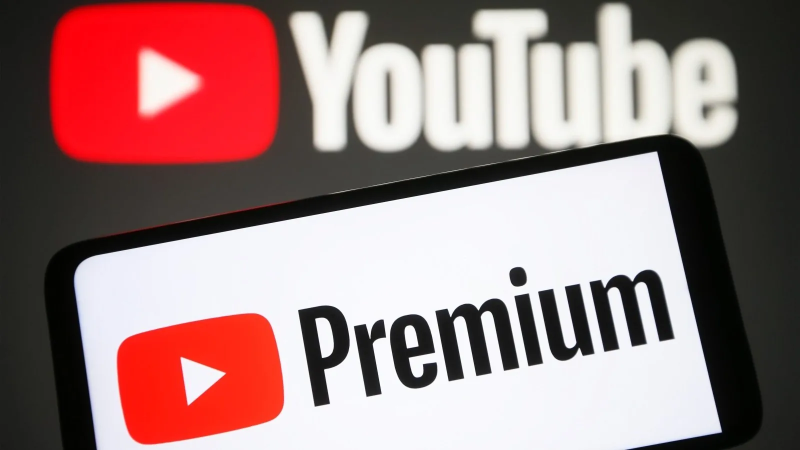 YouTube tests discounted Premium plan for two people