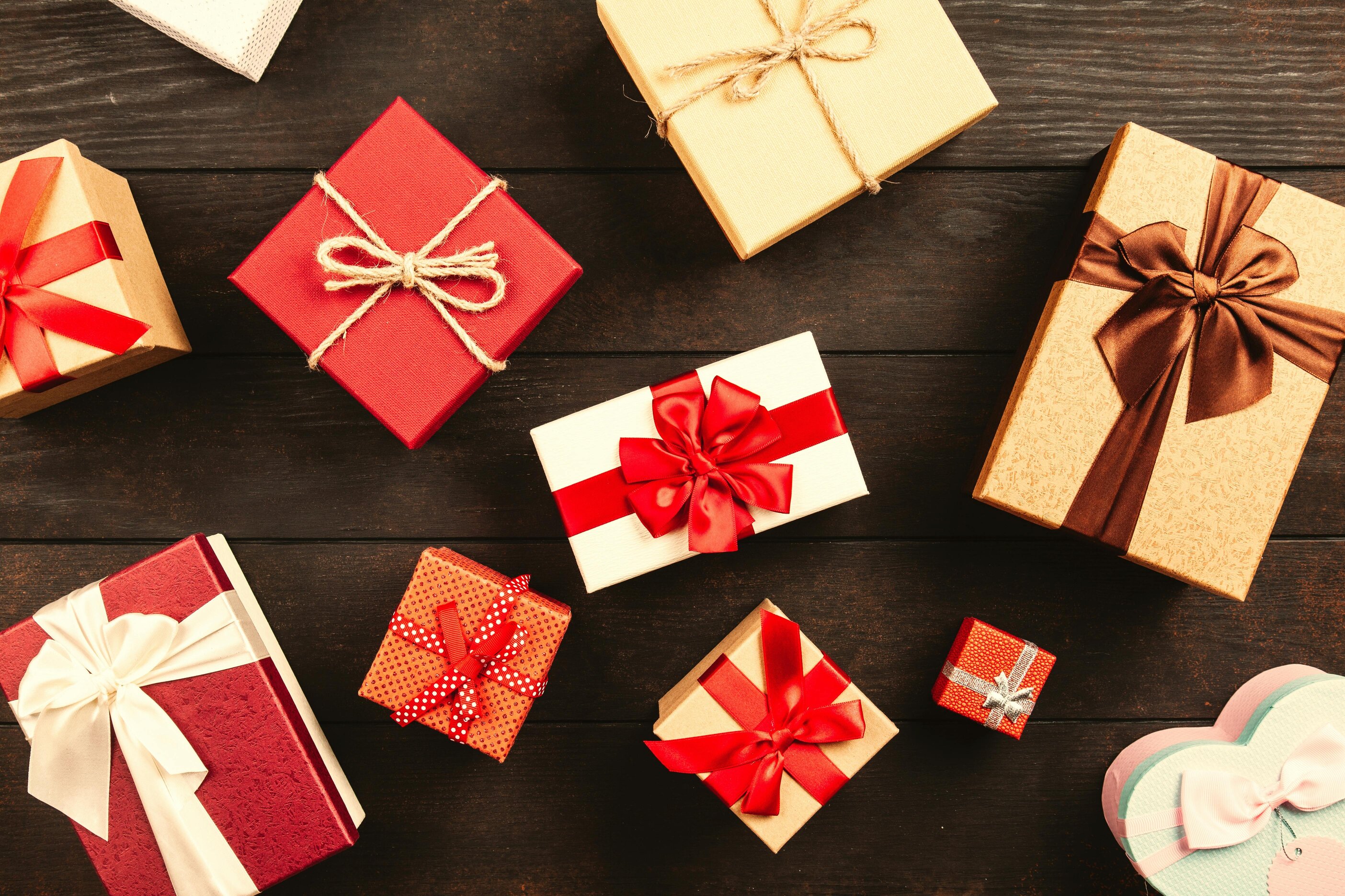 How to increase your artist revenue this festive season