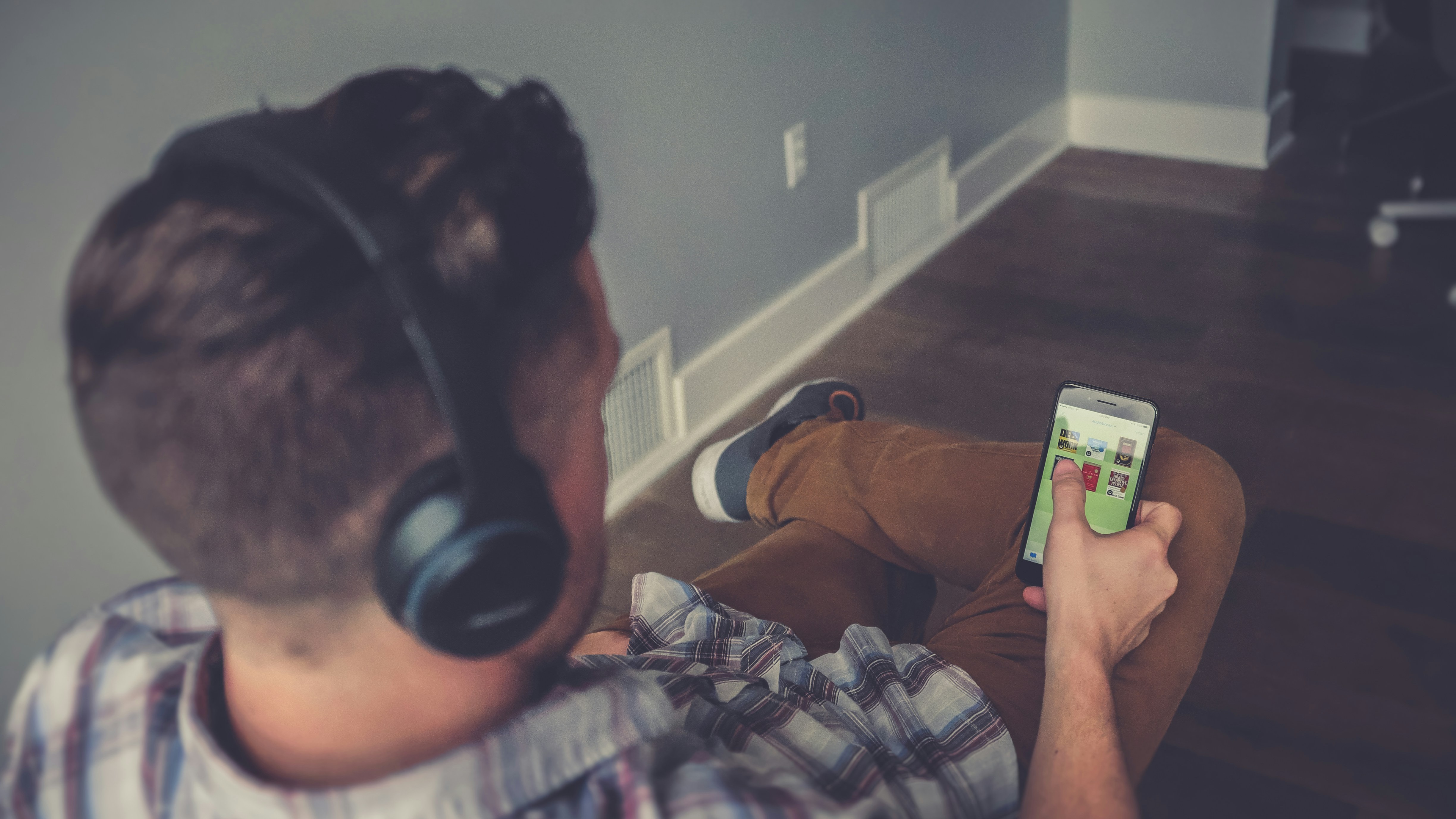 Spotify tests cool new audiobook feature that syncs reading and listening