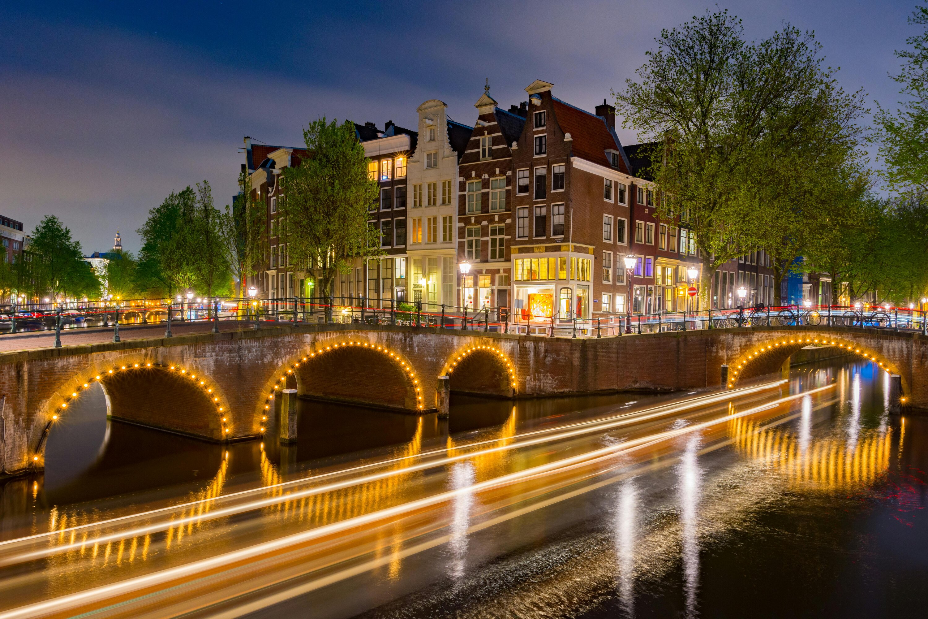 Amsterdam bucks nightlife decline as 90% of residents participated in 2025